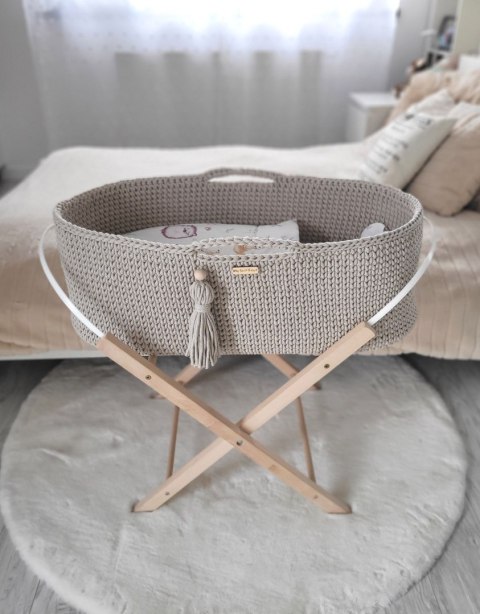 Kosz Mojżesza BOHO Handmade ze stojakiem - jasny beżowy Kosz Mojżesza BOHO Handmade ze stojakiem - jasny beżowy