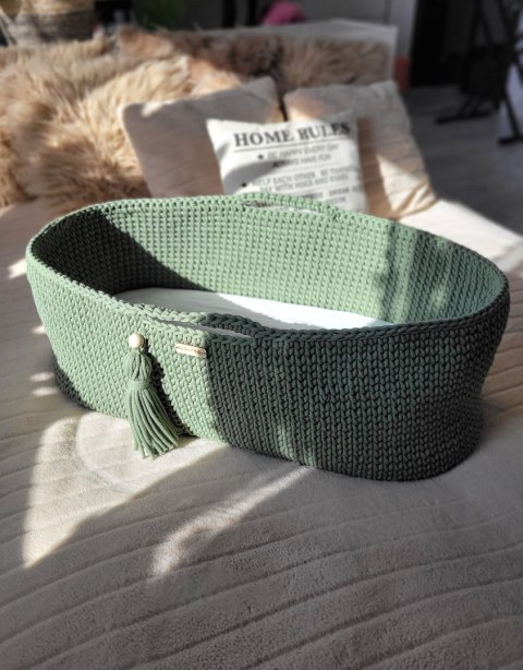 Kosz Mojżesza BOHO Handmade ze stojakiem - pistacja Kosz Mojżesza BOHO Handmade ze stojakiem - pistacja
