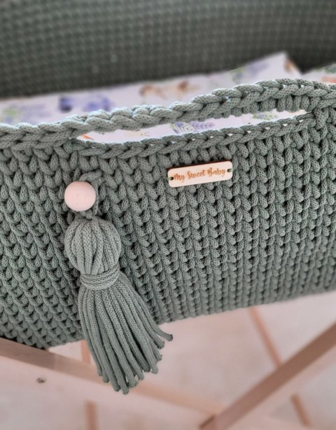 Kosz Mojżesza BOHO Handmade ze stojakiem - pistacja Kosz Mojżesza BOHO Handmade ze stojakiem - pistacja