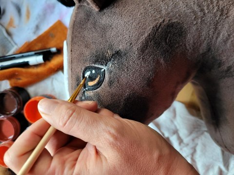 Hobby Horse Mały koń na kiju Premium - ciemogniady A4 Hobby Horse Mały koń na kiju Premium - ciemogniady A4