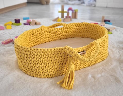 Kosz Mojżesza BOHO bawełniany- nosidełko dla lalek - żółty Kosz Mojżesza BOHO bawełniany- nosidełko dla lalek - żółty