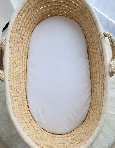 Prześcieradło bawełniane do kosza Mojżesza Boho wózka gondoli 75x35 cm - białe Prześcieradło bawełniane do kosza Mojżesza Boho wózka gondoli 75x35 cm - białe