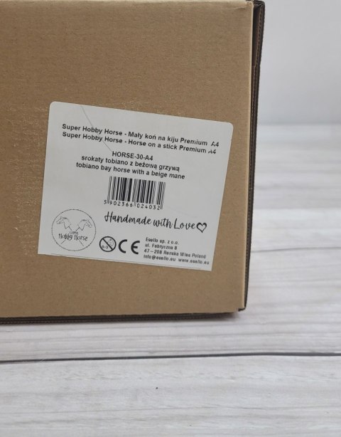Hobby Horse Mały koń na kiju Premium - srokaty tobiano z beżową grzywą A4 Hobby Horse Mały koń na kiju Premium - srokaty tobiano z beżową grzywą A4