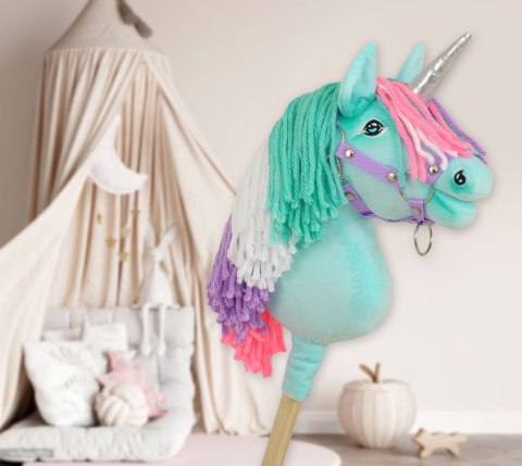Hobby Horse Jednorożec na kiju mały miętowy z kolorową grzywą i srebrnym rogiem Hobby Horse Jednorożec na kiju mały miętowy z kolorową grzywą i srebrnym rogiem