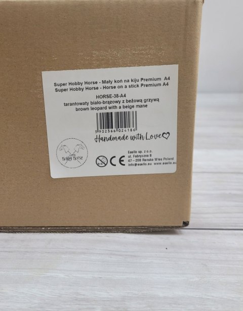 Hobby Horse Mały koń na kiju Premium - tarantowaty biało-brązowy z beżową grzywą A4 Hobby Horse Mały koń na kiju Premium - tarantowaty biało-brązowy z beżową grzywą A4
