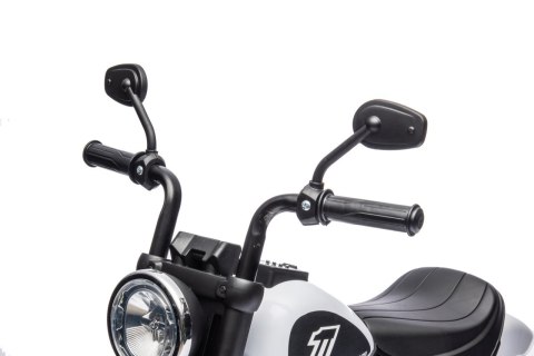 Motorek Chopper FASTER na akumulator dla dzieci Biały + Radio FM + Panel audio + LED Motorek Chopper FASTER na akumulator dla dzieci Biały + Radio FM + Panel audio + LED