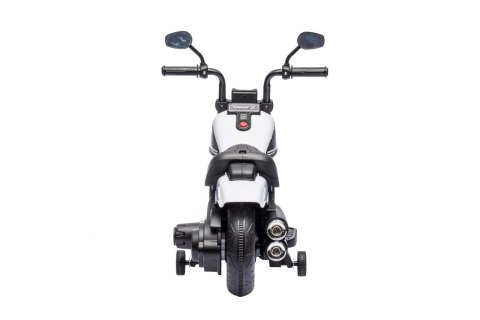 Motorek Chopper FASTER na akumulator dla dzieci Biały + Radio FM + Panel audio + LED Motorek Chopper FASTER na akumulator dla dzieci Biały + Radio FM + Panel audio + LED