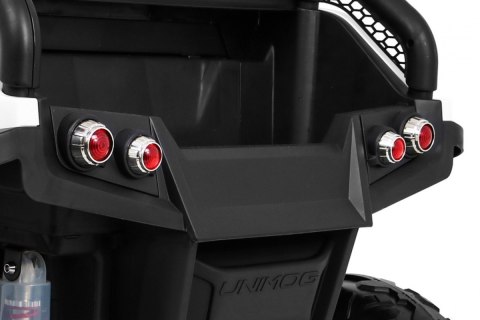 Pojazd Mercedes BENZ UNIMOG Biały Pojazd Mercedes BENZ UNIMOG Biały