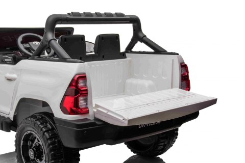 Toyota Hilux na akumulator dla dzieci Biały + Napęd 4x4 + Pilot + 2 bagażniki + Radio MP3 + LED Toyota Hilux na akumulator dla dzieci Biały + Napęd 4x4 + Pilot + 2 bagażniki + Radio MP3 + LED