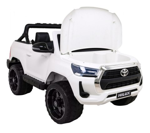Toyota Hilux na akumulator dla dzieci Biały + Napęd 4x4 + Pilot + 2 bagażniki + Radio MP3 + LED Toyota Hilux na akumulator dla dzieci Biały + Napęd 4x4 + Pilot + 2 bagażniki + Radio MP3 + LED