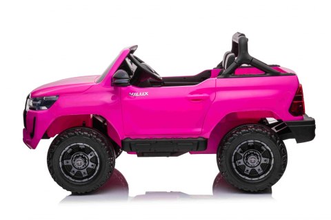 Toyota Hilux na akumulator dla dzieci Różowy + Napęd 4x4 + Pilot + 2 bagażniki + Radio MP3 + LED Toyota Hilux na akumulator dla dzieci Różowy + Napęd 4x4 + Pilot + 2 bagażniki + Radio MP3 + LED