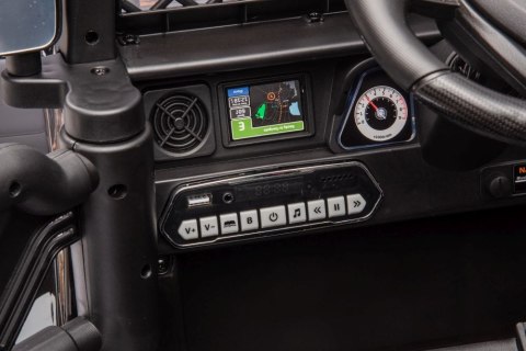 Auto Na Akumulator Toyota FJ Black Forest 4x4 Auto Na Akumulator Toyota FJ Black Forest 4x4