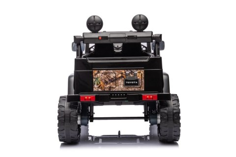 Auto Na Akumulator Toyota FJ Black Forest 4x4 Auto Na Akumulator Toyota FJ Black Forest 4x4